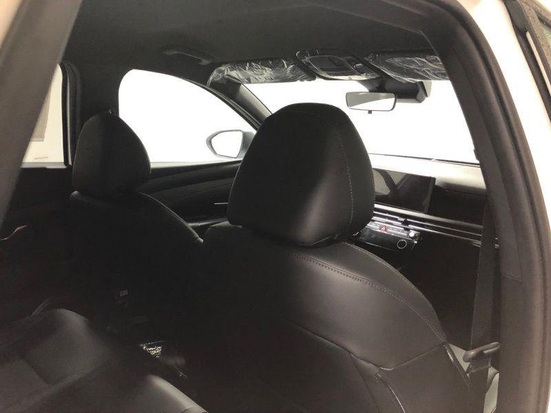 New 2026 White Hyundai SEL AWD image 11