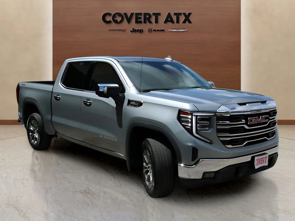 Used 2025 Silver GMC SLT image 7