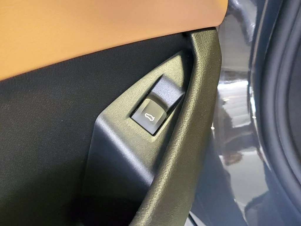 New 2026 Dravit Grey Metallic BMW 840i image 11