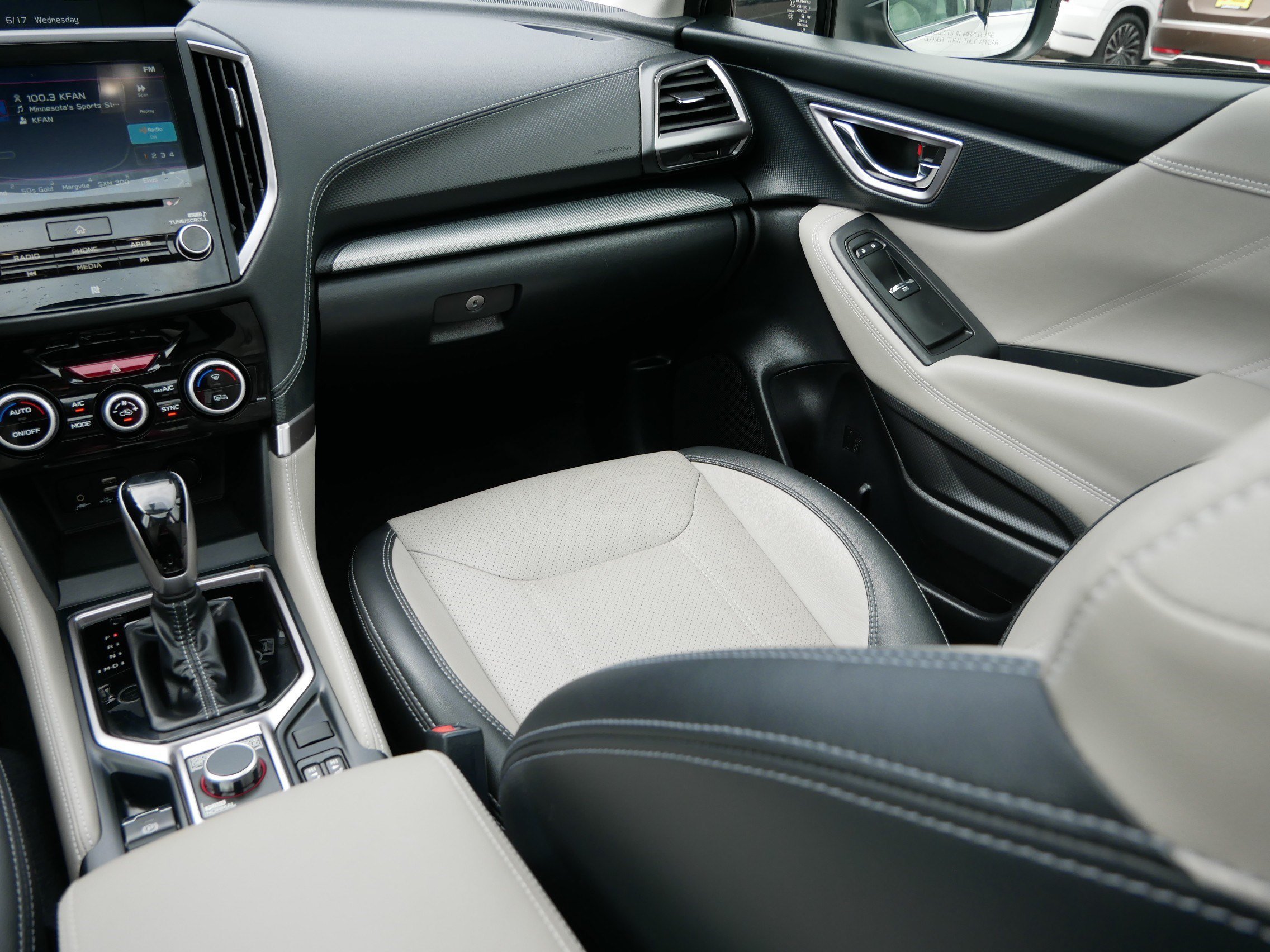 2021 Subaru Forester Limited - Photo 11