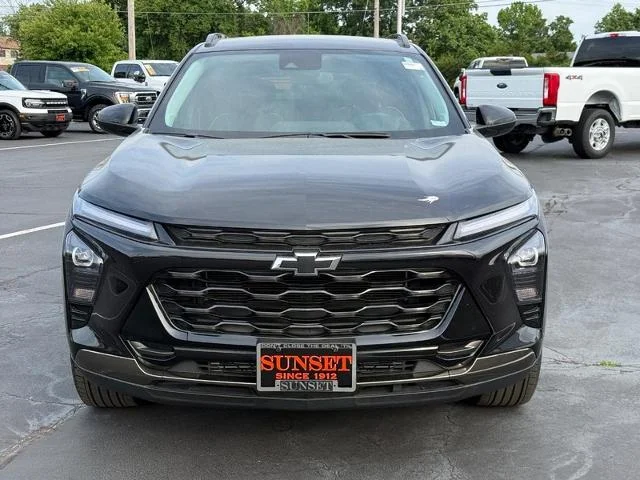 Used 2025 Mosaic Black Metallic Chevrolet  image 10