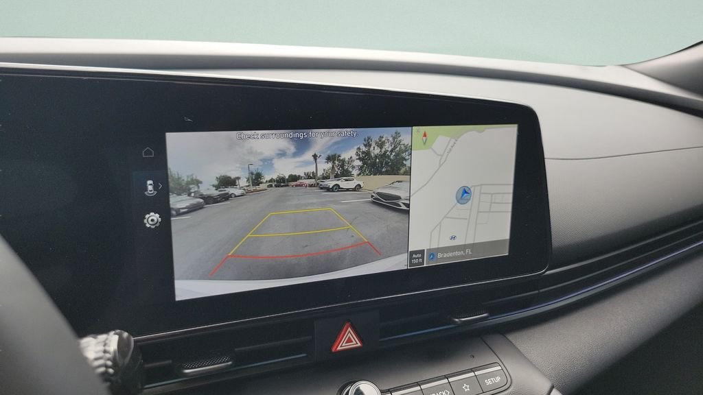 2025 Hyundai Elantra Blue - Photo 17