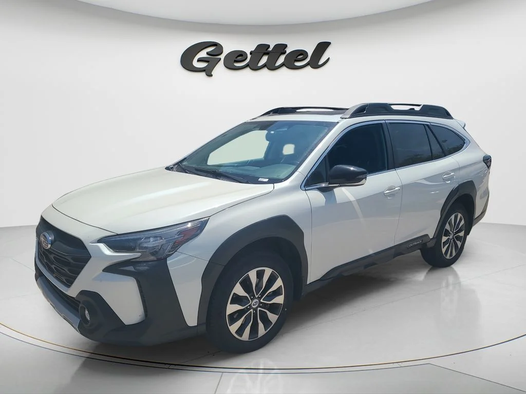 2023 Subaru Outback Limited's photo