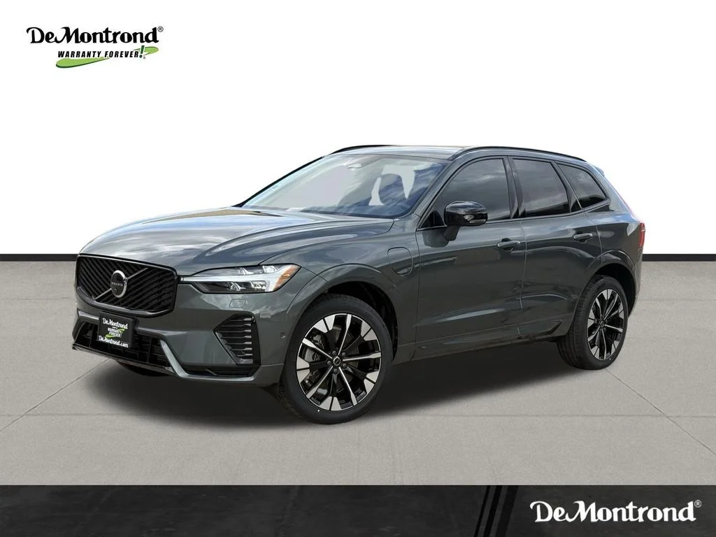2026 Volvo XC60 T8 Plus Dark AWD's photo