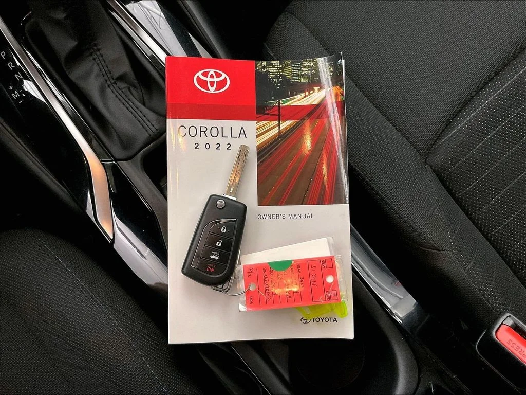 Certified Used 2022 Gray Toyota SE image 15