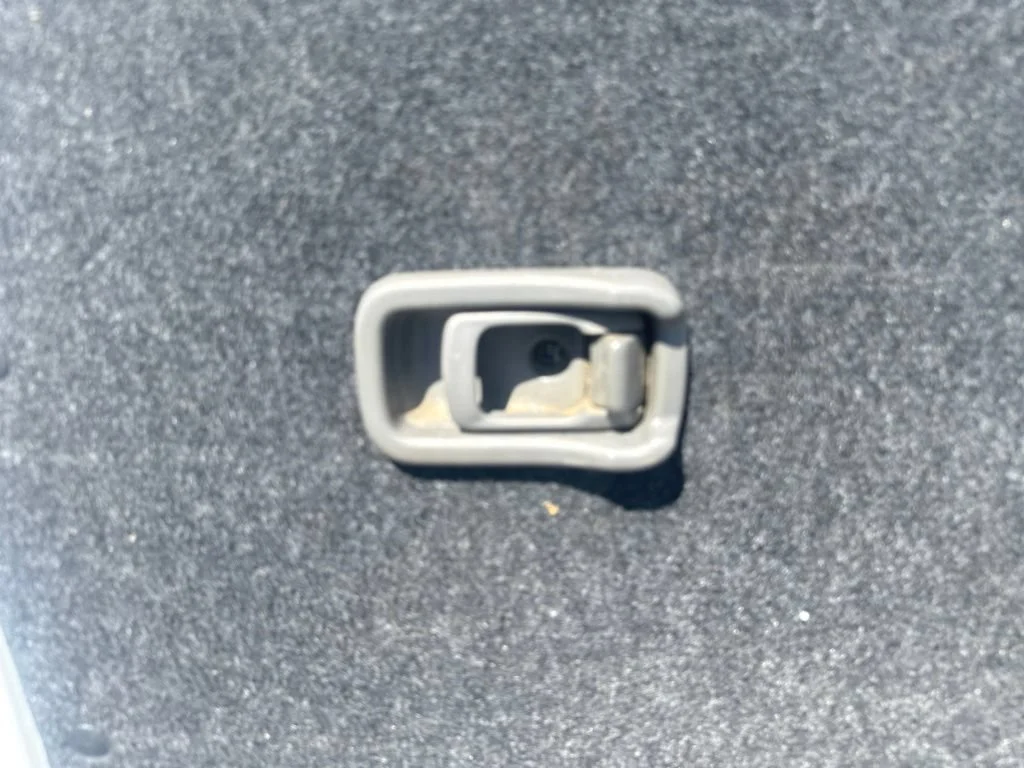 Used 2015 DESIGNER WHITE Chevrolet LT image 25