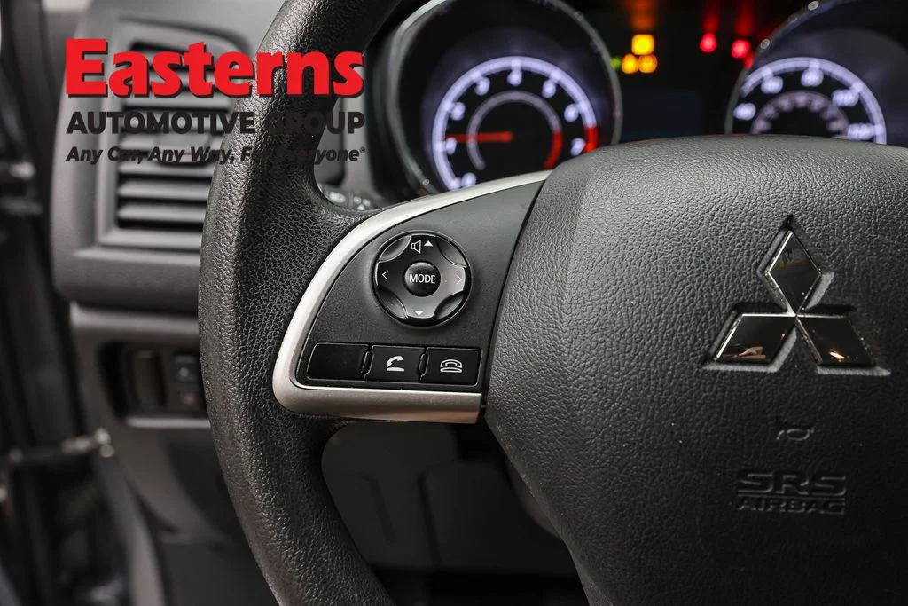 Used 2024 Gray Mitsubishi 2.0 ES image 15