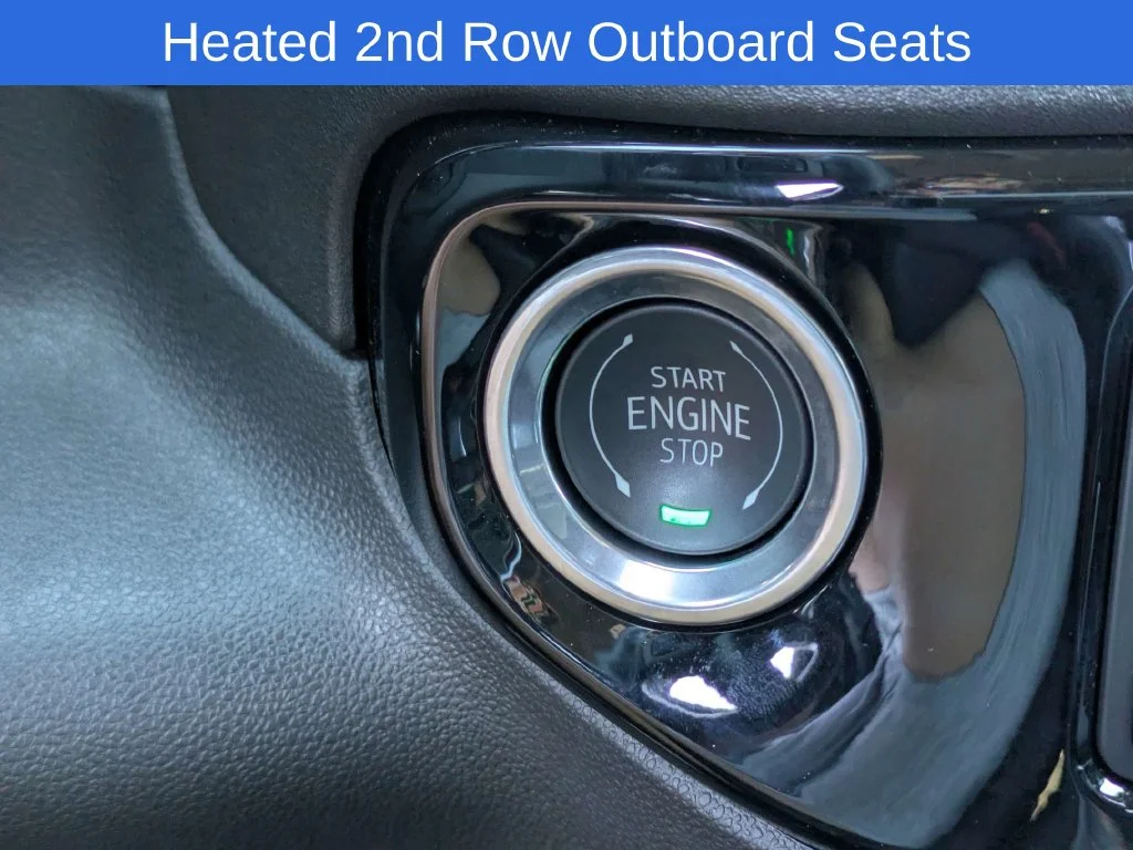 Used 2026 Silver GMC SLT image 31