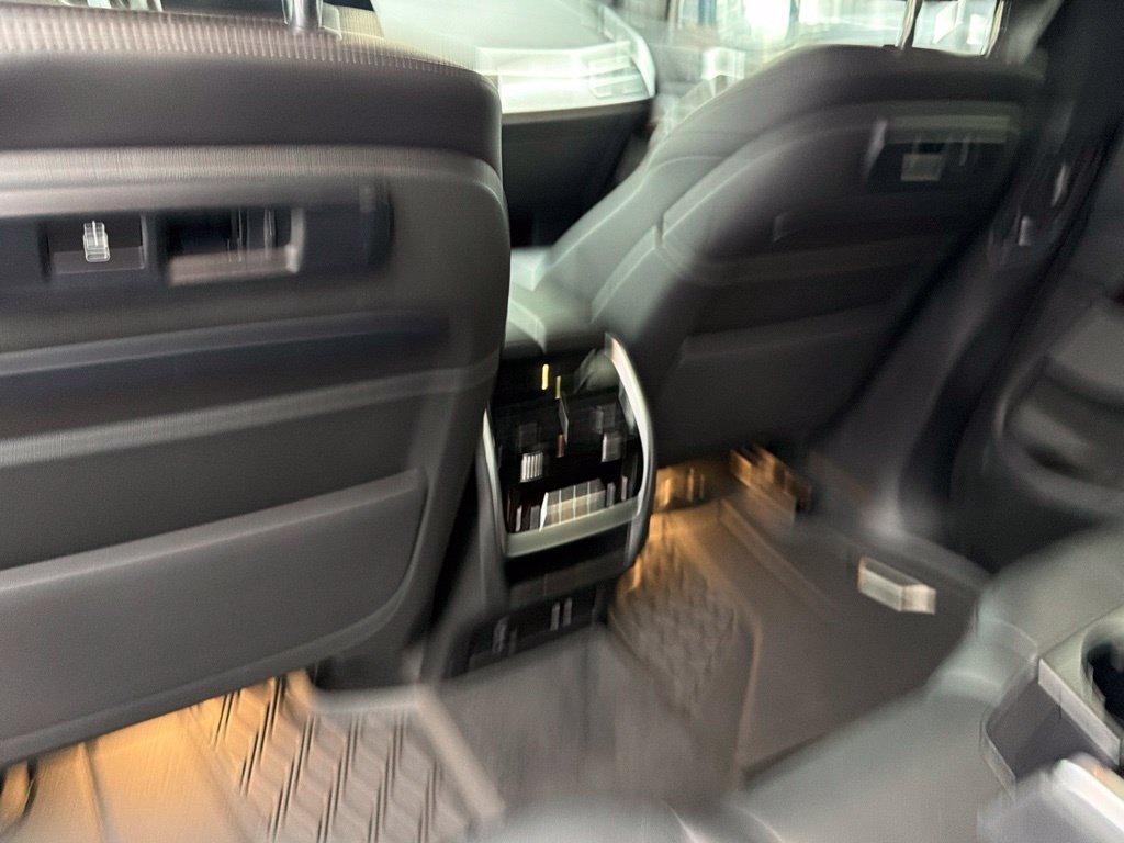 Used 2021 Gray BMW M50i image 20