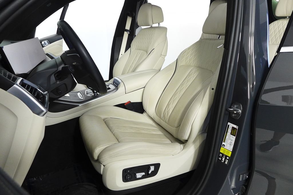 Used 2023 Dravit Gray Metallic BMW ALPINA XB7 image 22