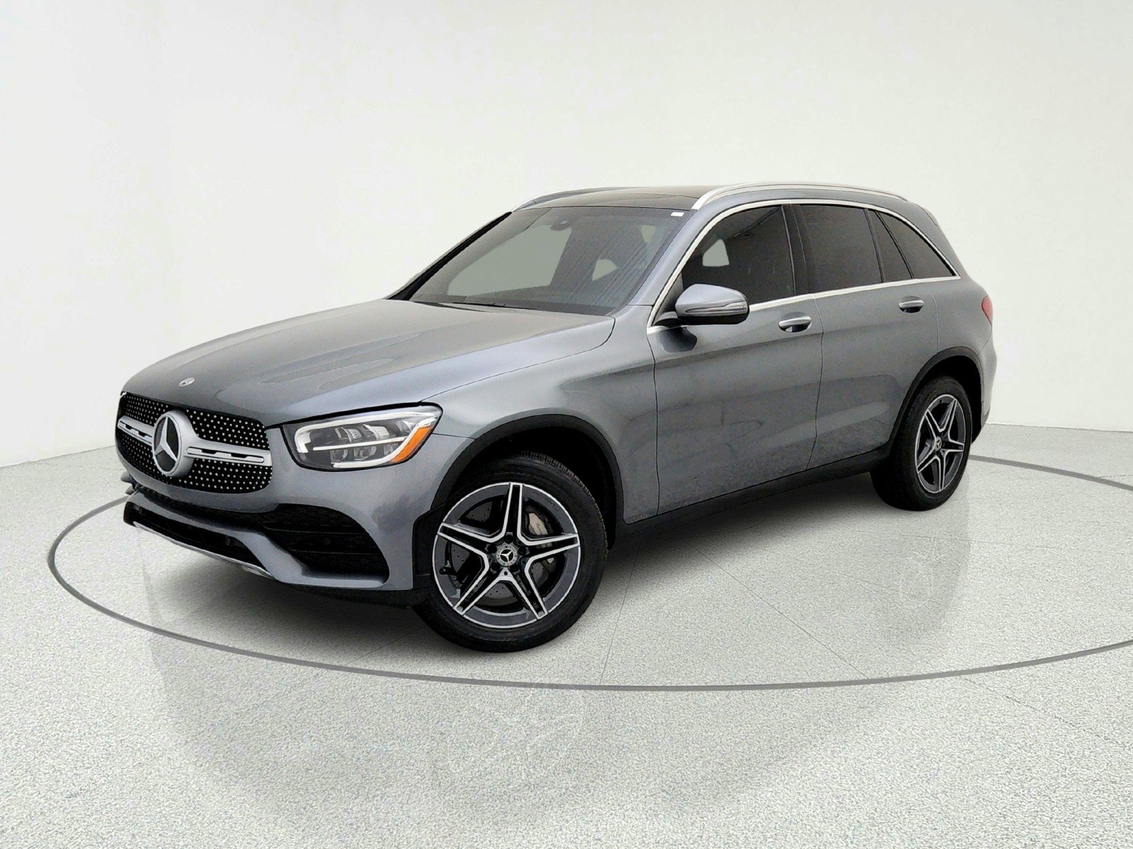 2020 Mercedes-Benz GLC GLC300 4MATIC's photo