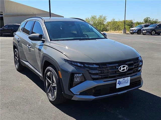 New 2026 Hampton Gray Hyundai SEL image 6