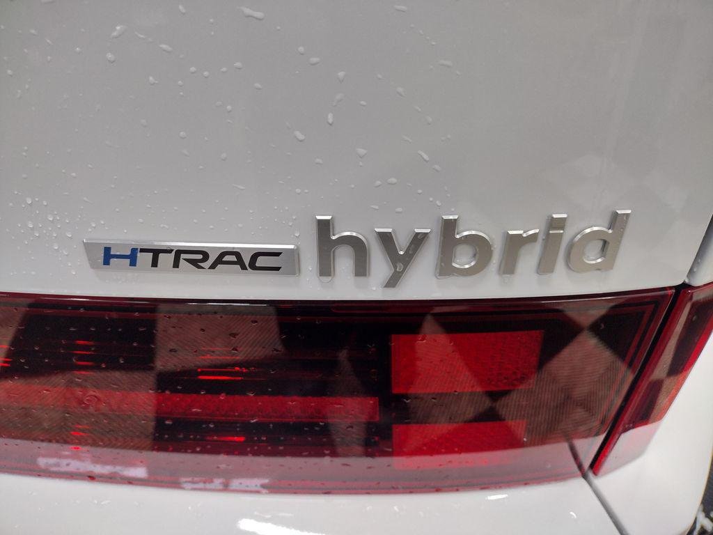 New 2026 White Hyundai SE image 13