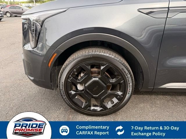 Used 2025 Gray Kia X-Line SX image 13