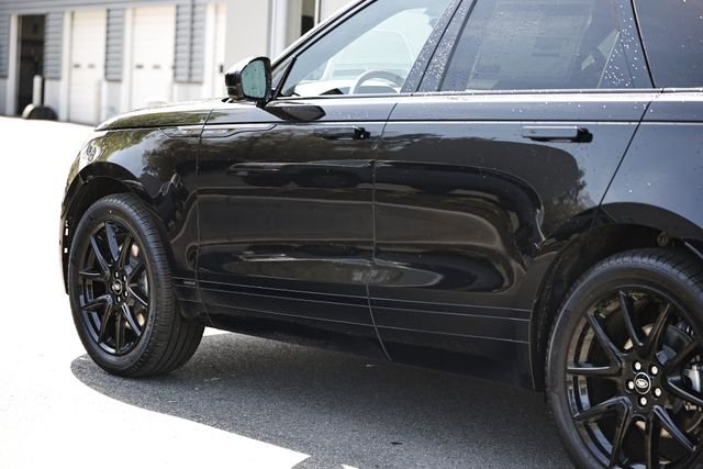 New 2026 Santorini Black Land Rover  Autobiography image 8