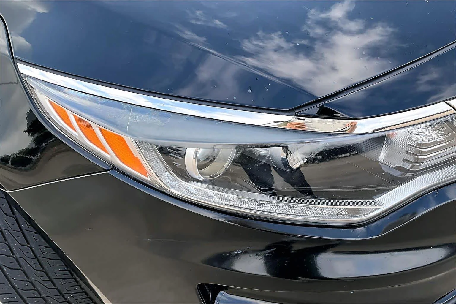 Used 2018 Ebony Black Kia EX image 25