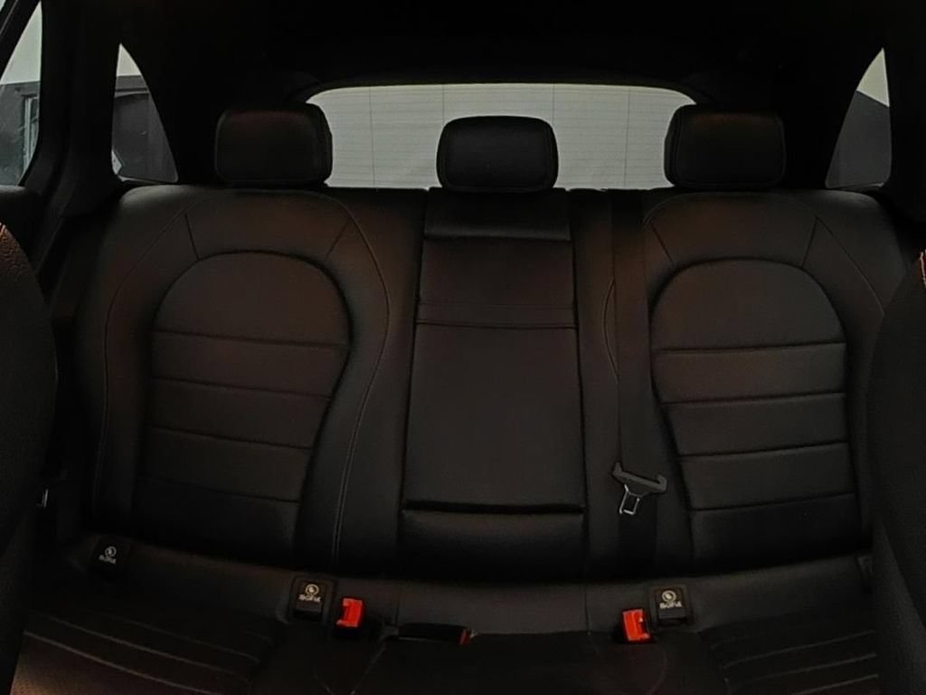 Used 2020 Black Mercedes-Benz GLC 300 image 10