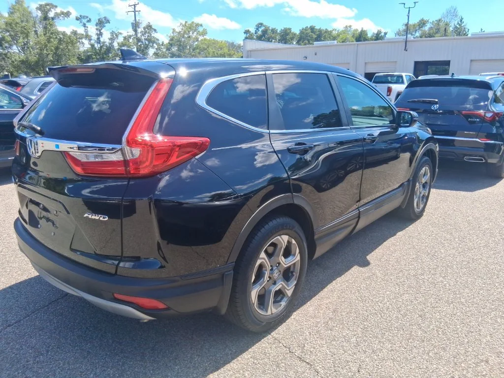Used 2018 Black Honda EX-L image 5