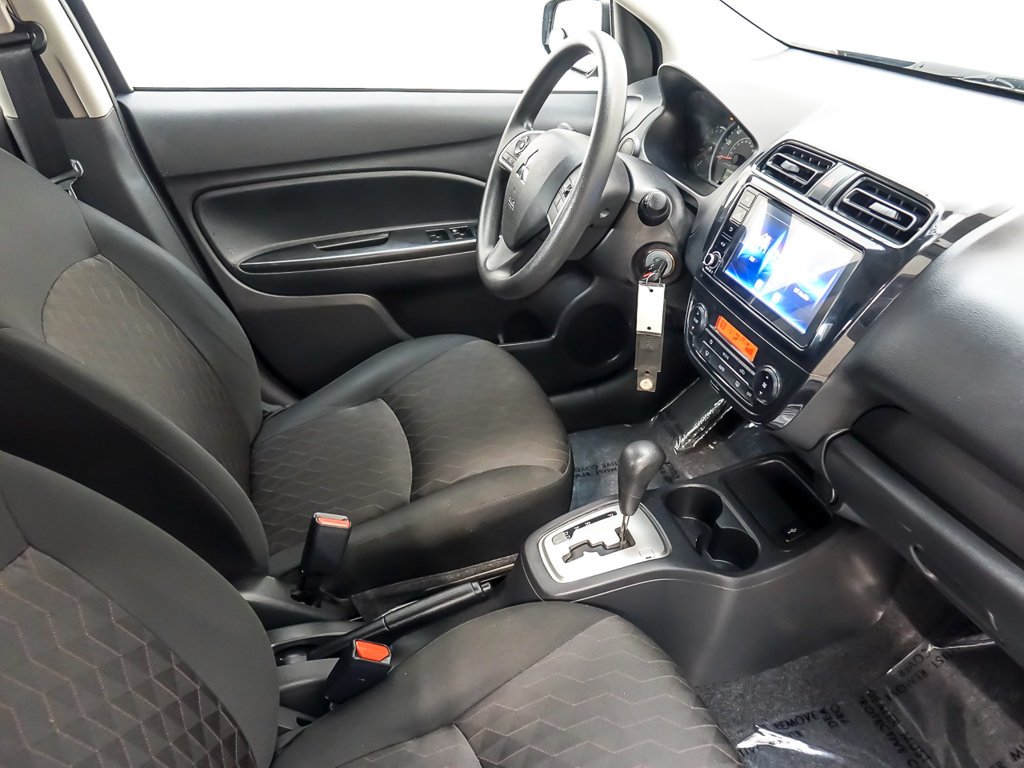 Used 2024 Graphite Gray Metallic Mitsubishi  image 23