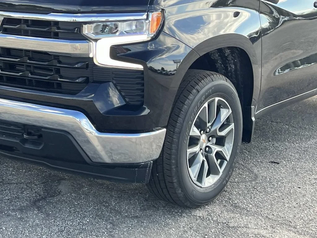 2026 Chevrolet Silverado 1500 LT - Photo 8