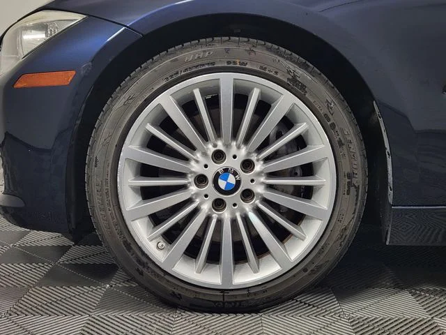 Used 2013 Blue BMW ActiveHybrid 3 image 20