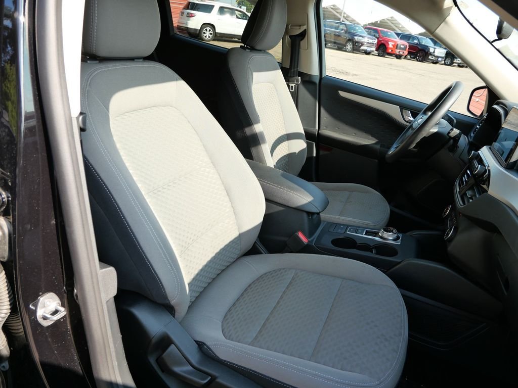 Certified Used 2020 Black Ford SE image 12