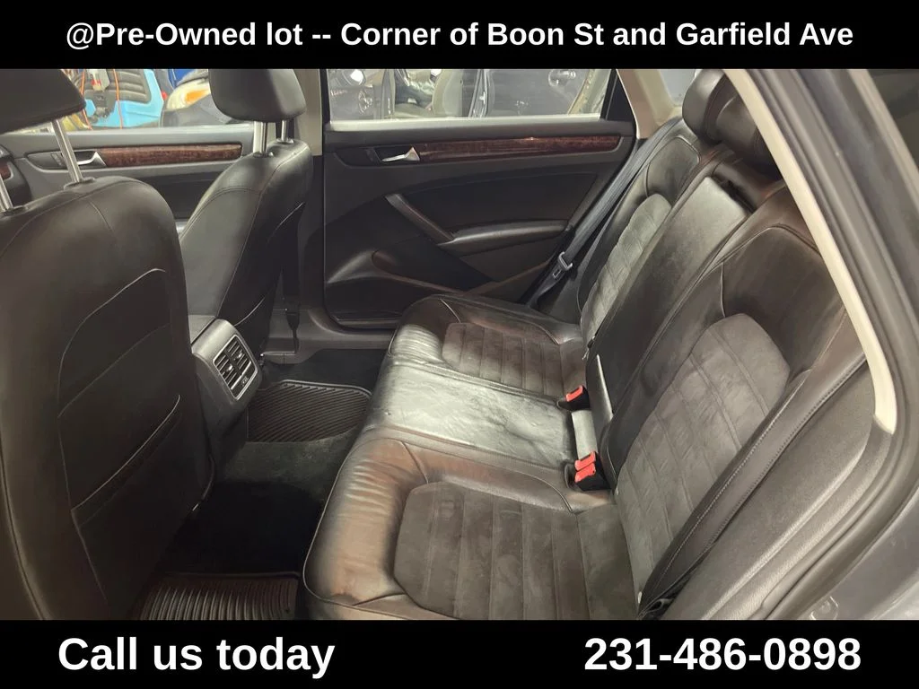 Used 2013 Gray Volkswagen TDI SEL Premium image 27
