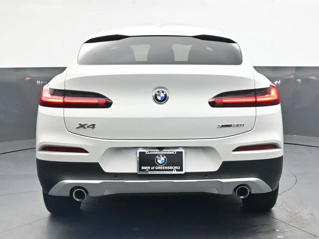Used 2021 White BMW xDrive30i image 5