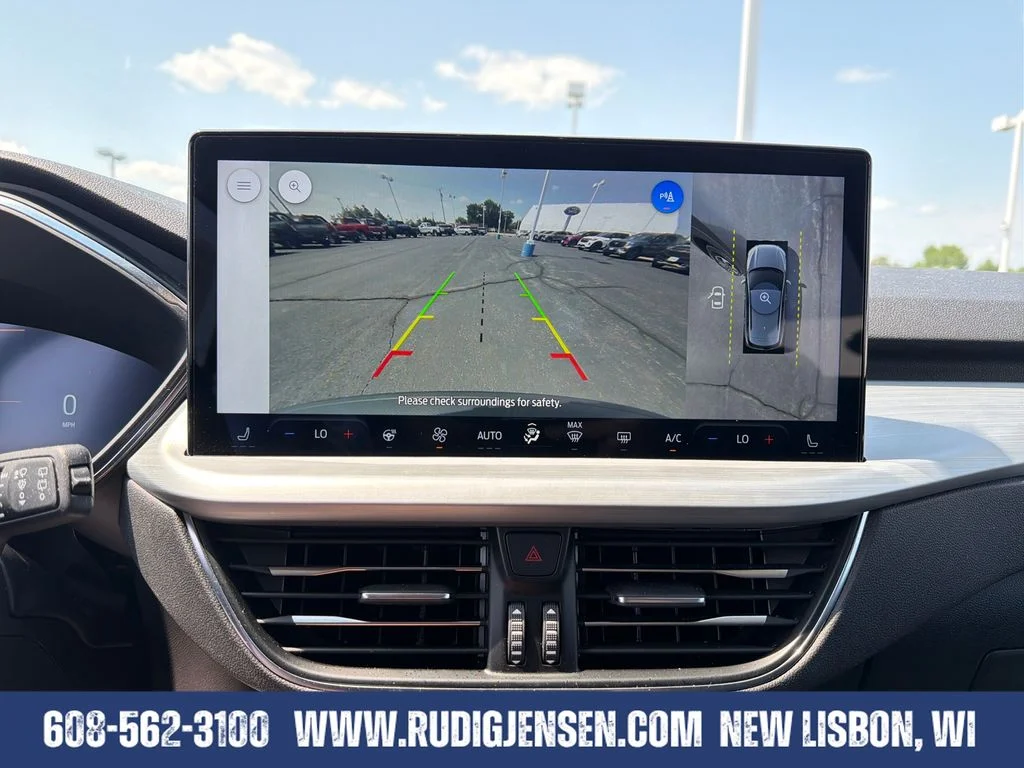 Used 2023 Gray Ford Platinum image 20