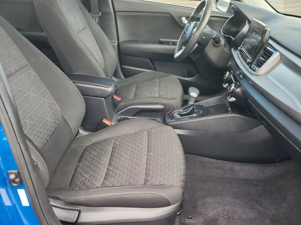 Used 2022 Blue Kia S image 12