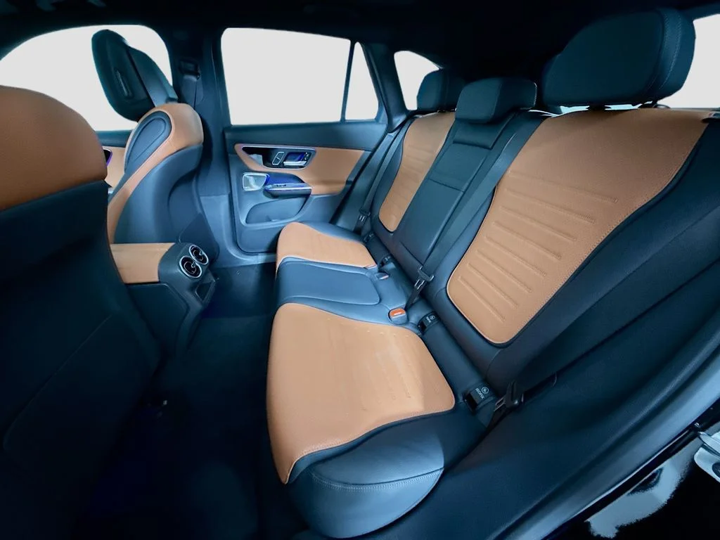 New 2026 Black Mercedes-Benz GLC 300 image 26