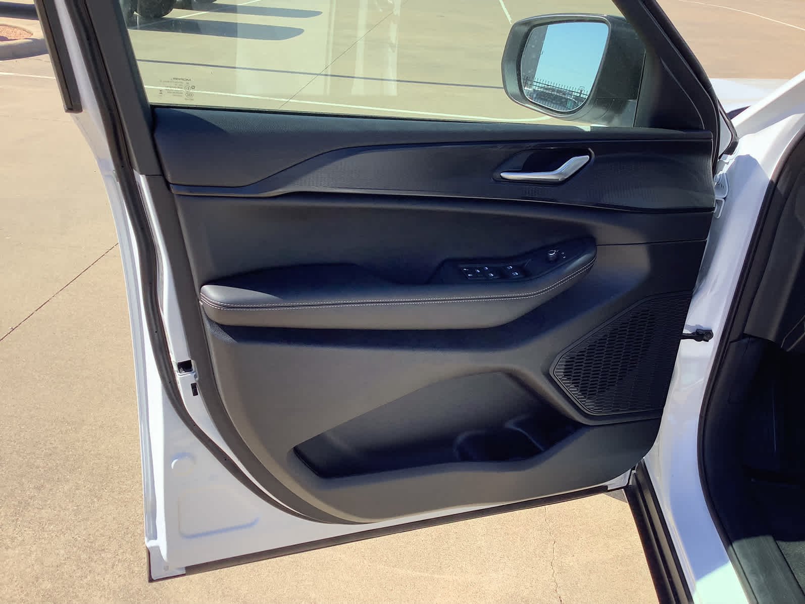 2025 Jeep Grand Cherokee Laredo - Photo 13