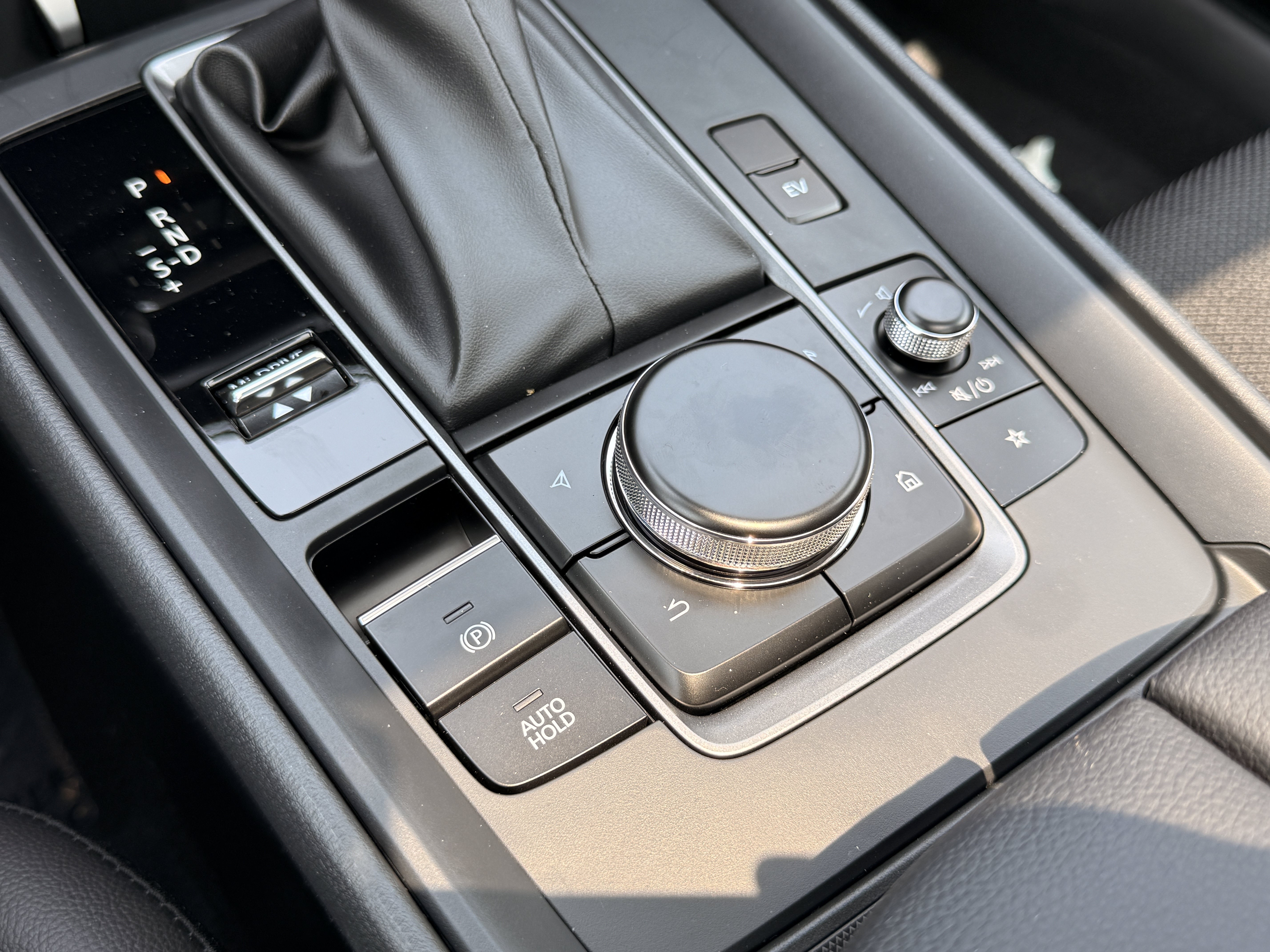 New 2026 Polymetal Gray Metallic Mazda Preferred AWD image 21