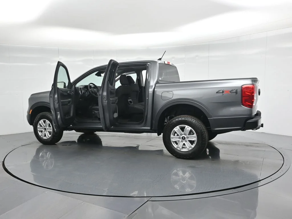 New 2025 Gray Ford XL image 33