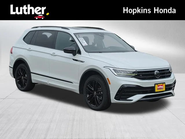 2022 Volkswagen Tiguan SE R-Line Black
