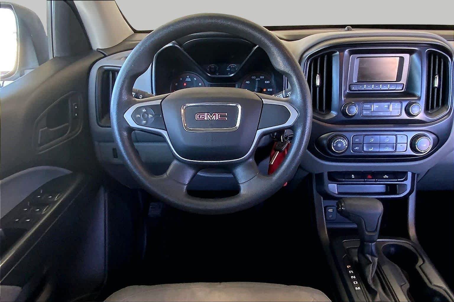 Used 2016 Summit White GMC 2WD image 6