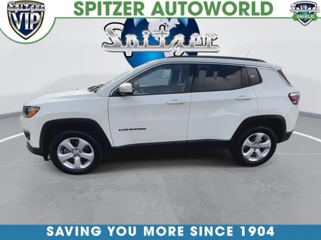 Used 2021 White Jeep Latitude image 6