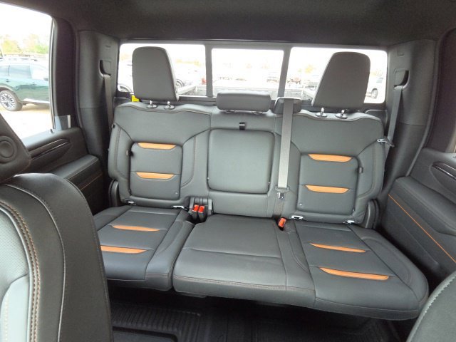 2026 GMC Sierra 2500HD AT4 - Photo 26