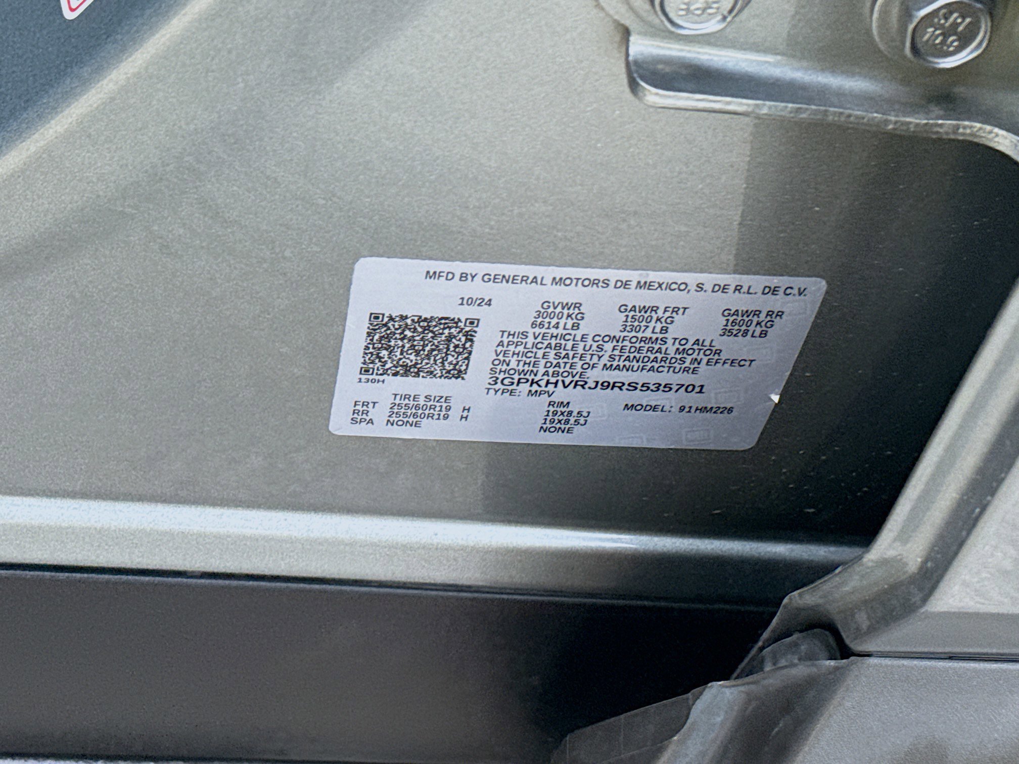 Used 2024 Mercury Silver Metallic Honda EX image 38