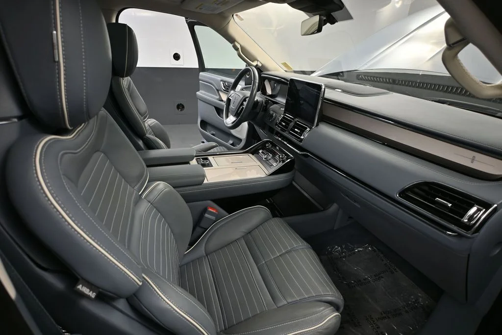 Used 2019 Blue Lincoln Black Label image 48