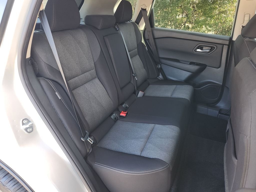 Used 2025 Silver Nissan SV image 14