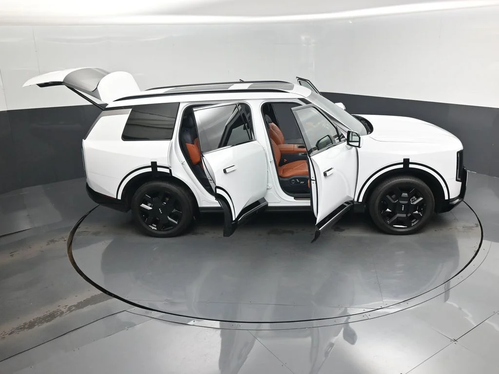 Certified Used 2027 White Kia SX image 18