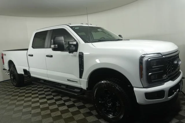 New 2026 Oxford White Ford F-250® XL image 1