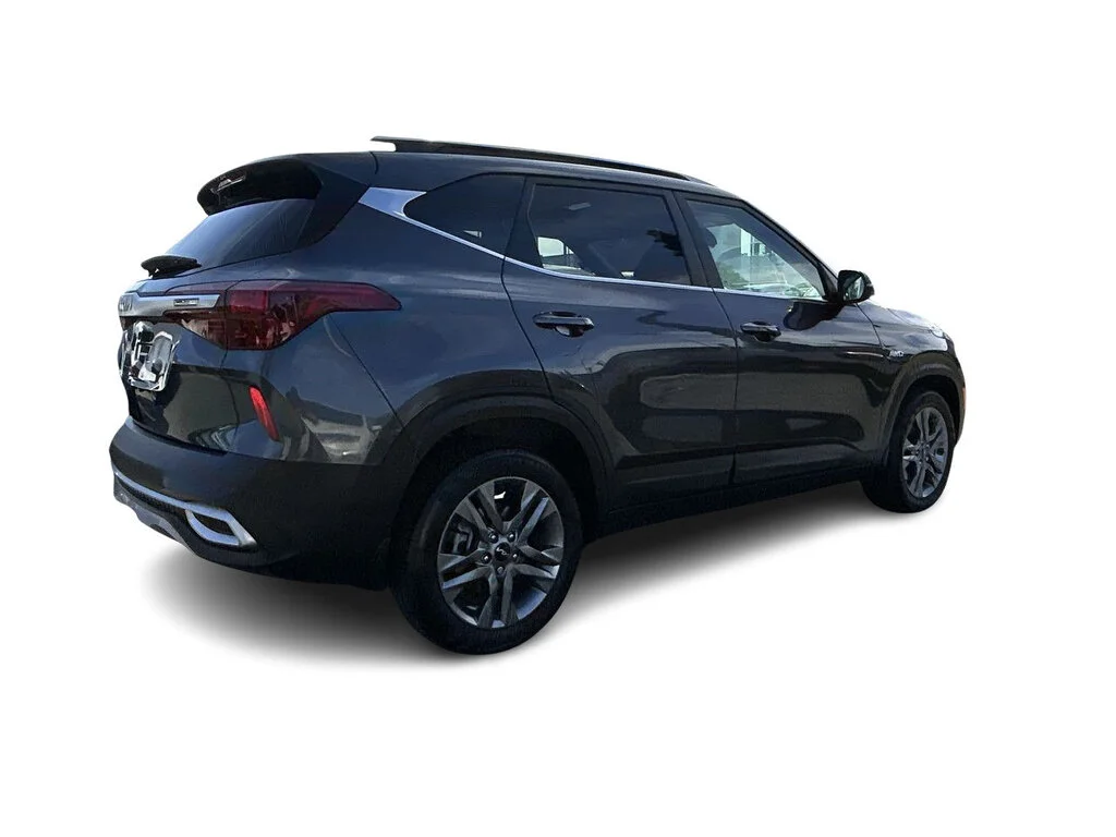 Used 2022  Kia EX AWD Low Mileage   One Owner   Local BC image 15