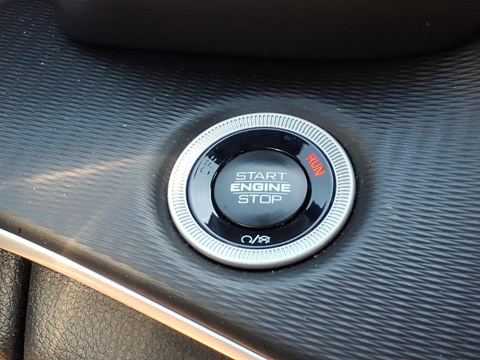 Used 2024 Silver Jeep Altitude X image 8
