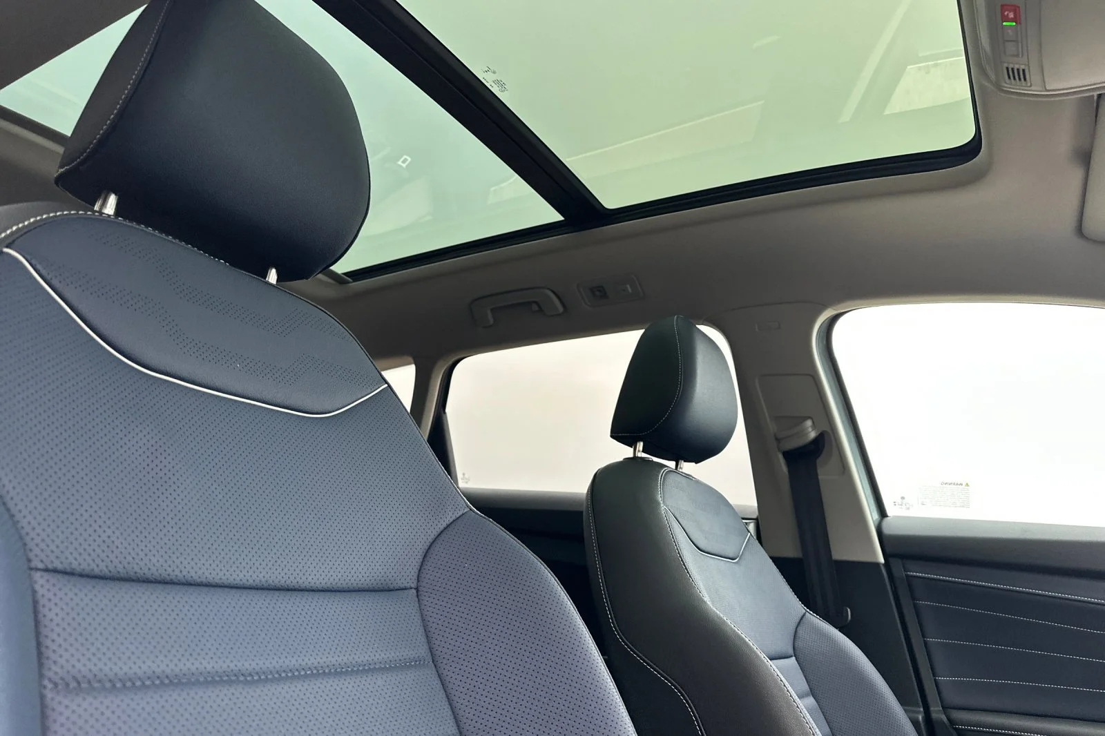 2026 Volkswagen Taos SEL - Photo 17
