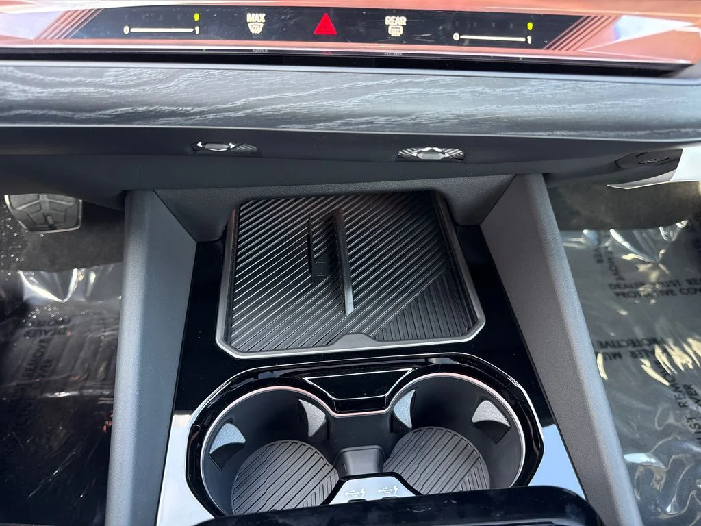 New 2027 White BMW 530i image 27