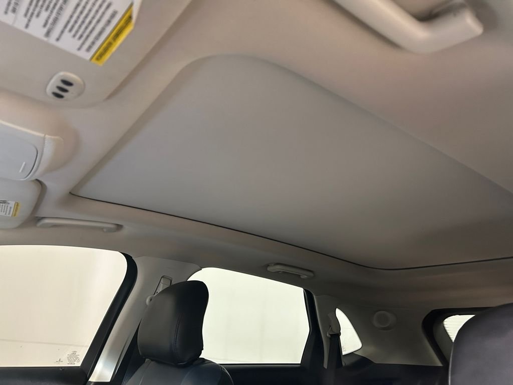 Used 2018 Silver Ford Titanium image 24