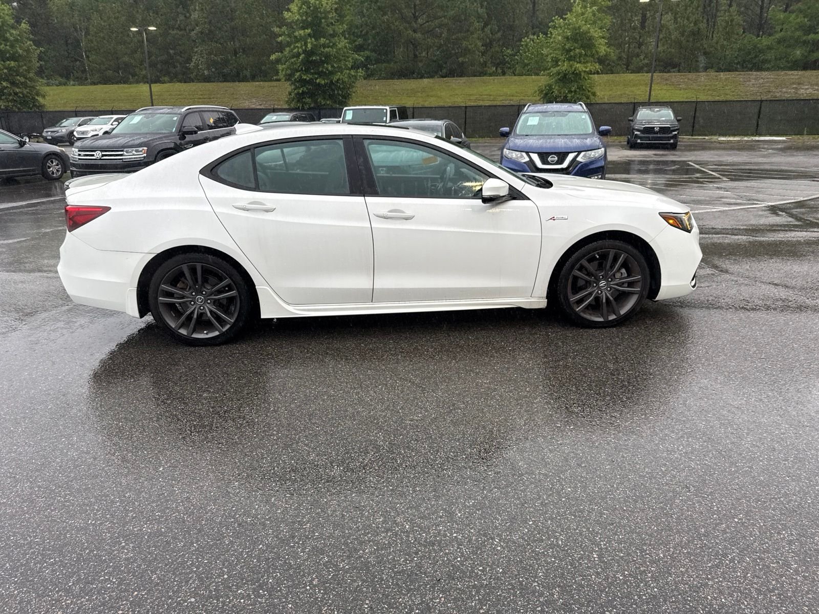 Used 2018  Acura 3.5L V6 image 3