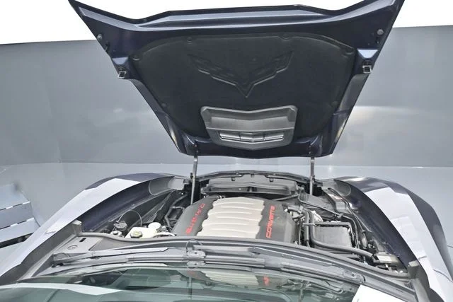 Used 2014 Blue Chevrolet Z51 image 19